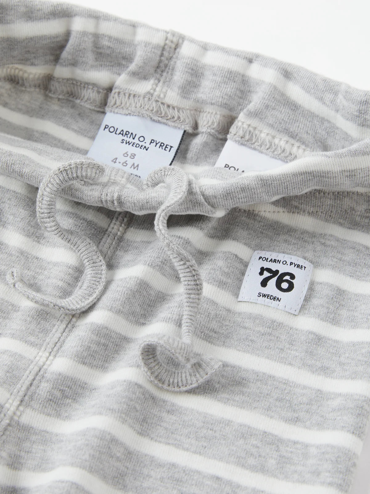 Leggings með PO.P röndum