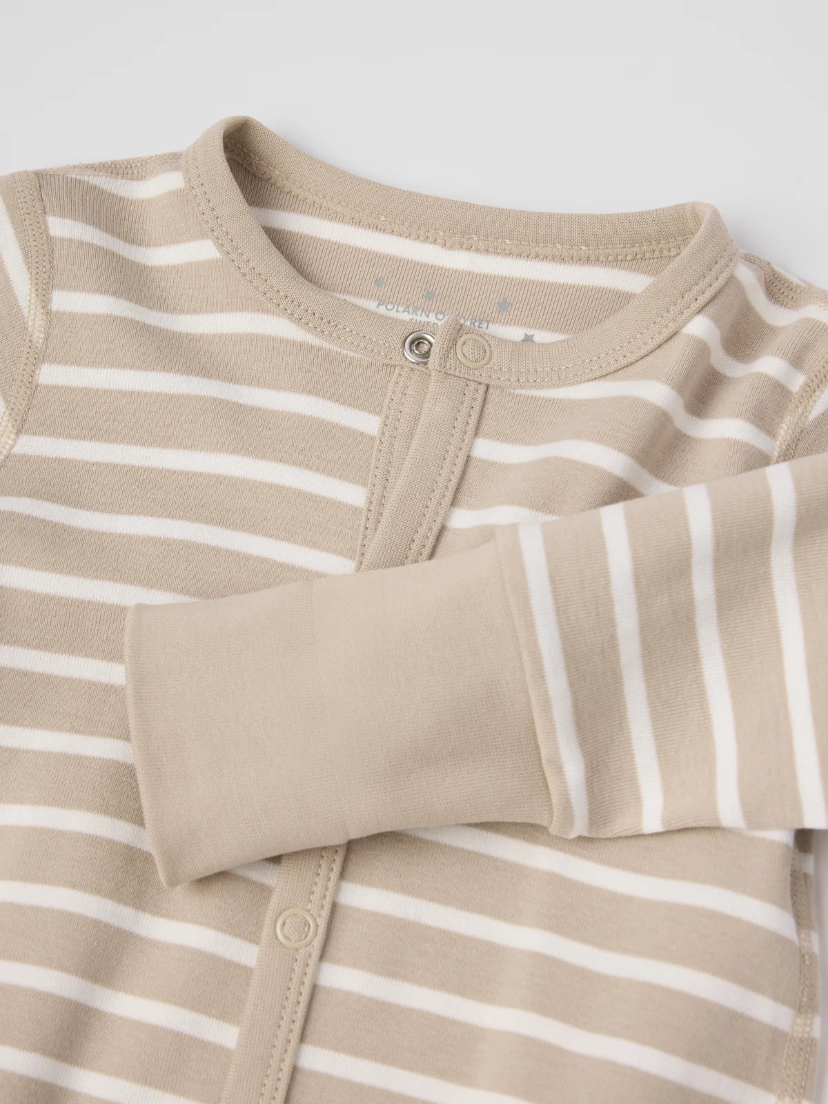 Náttgalli með PO.P röndum