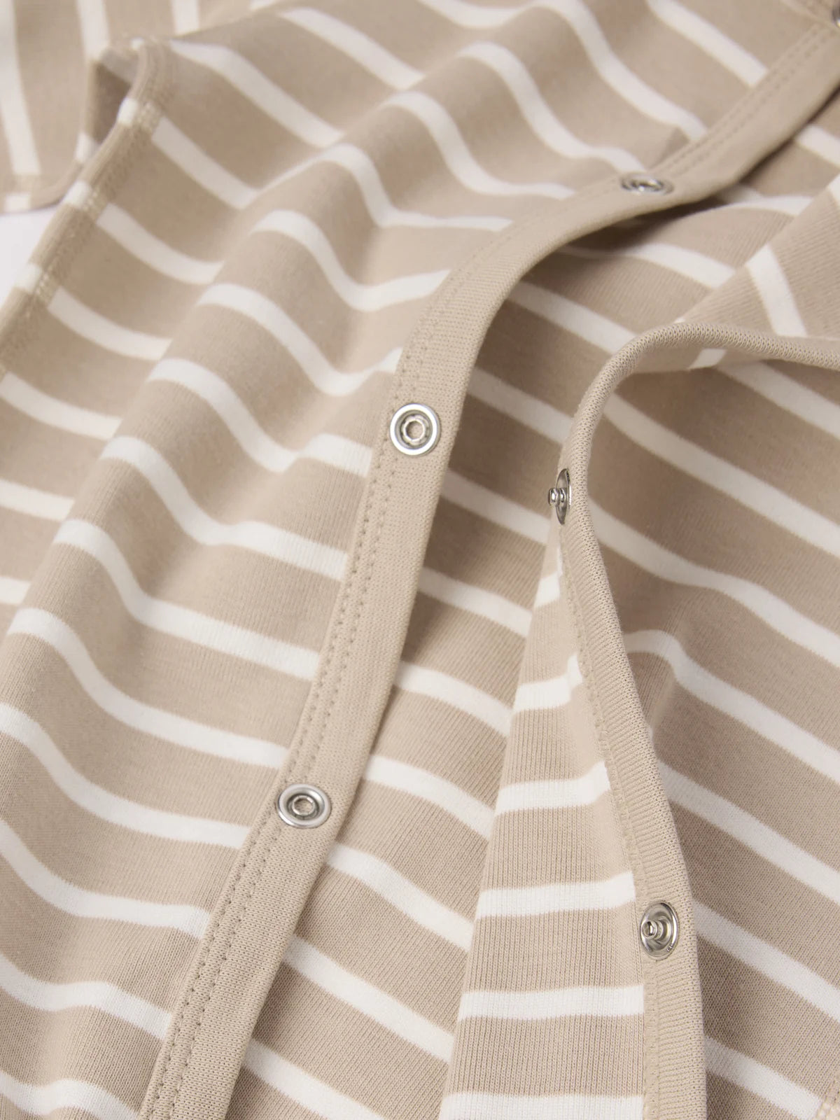 Náttgalli með PO.P röndum