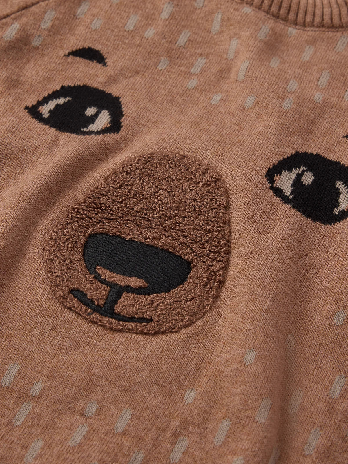 Prjónapeysa með bangsa