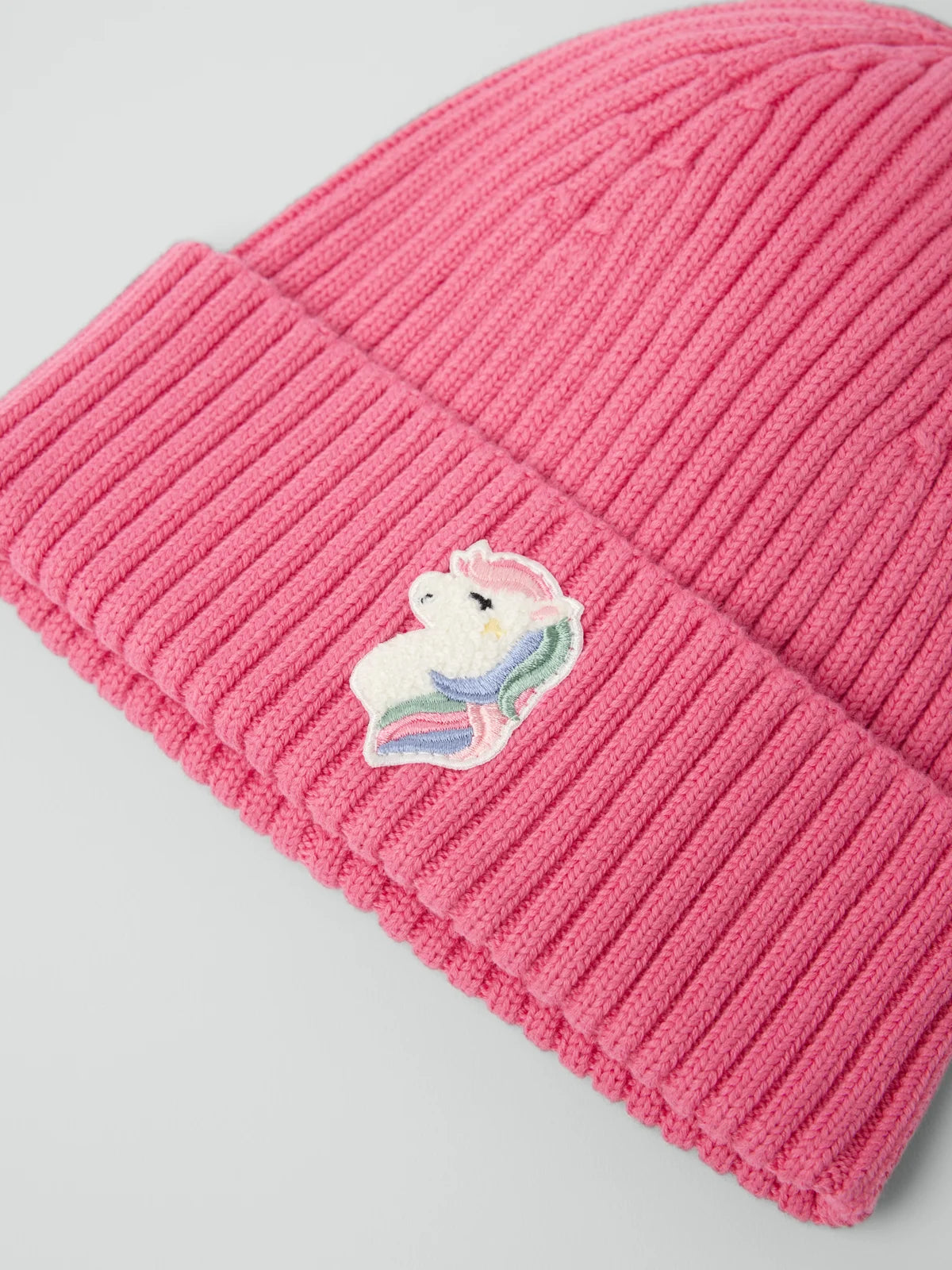 APPLE húfa með mynstri