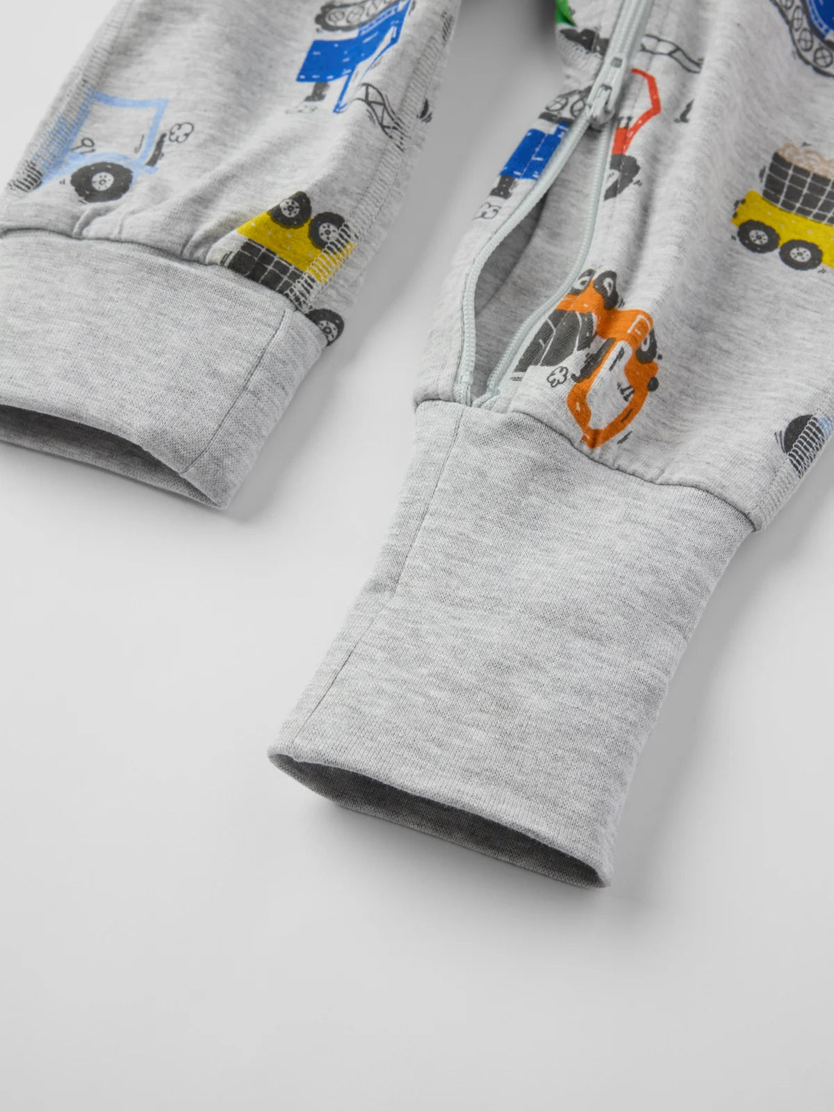 Náttgalli með gröfum