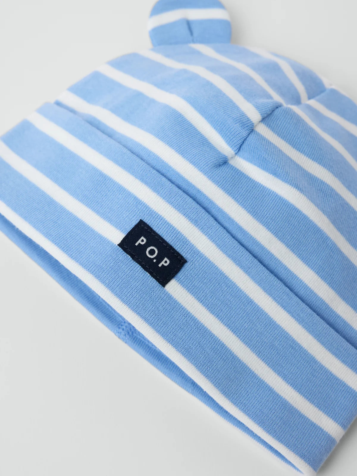 Ungbarnahúfa með PO.P röndum