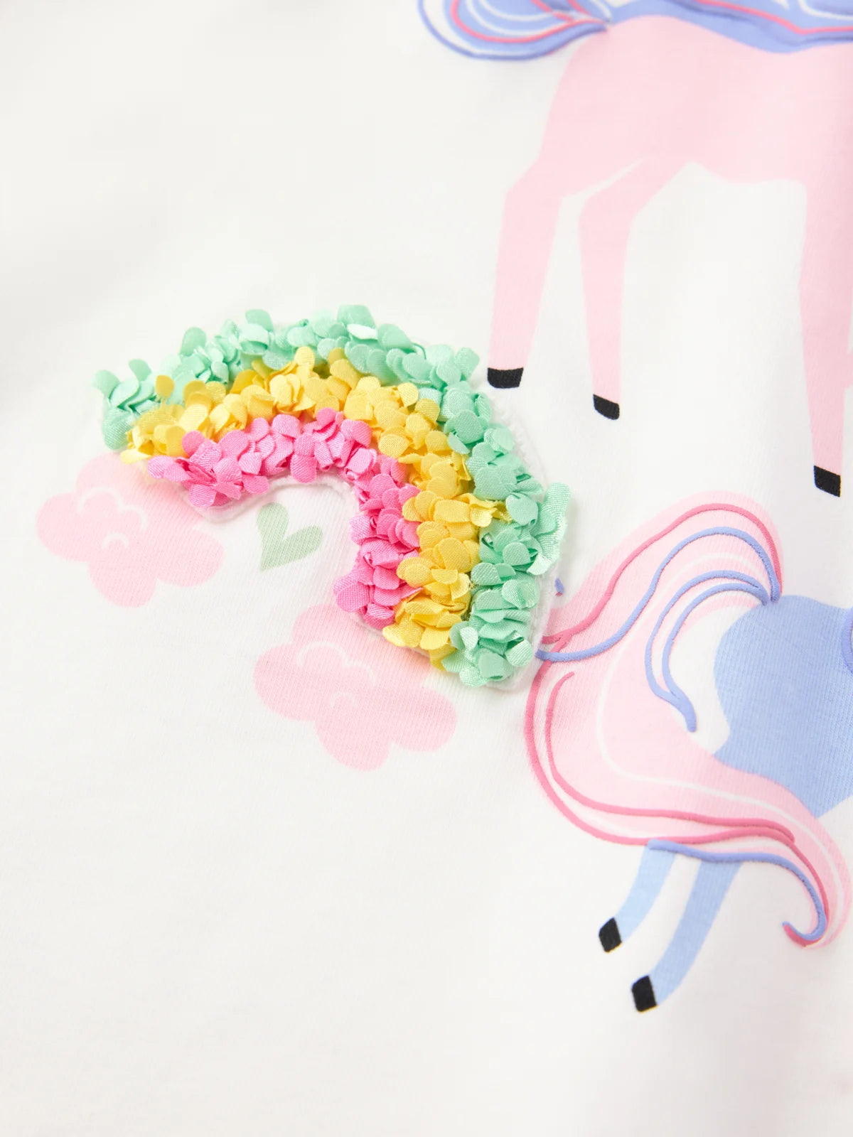 Bolur meeð einhyrningum