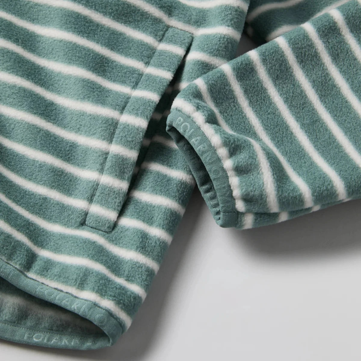 LAVA flíspeysa röndótt