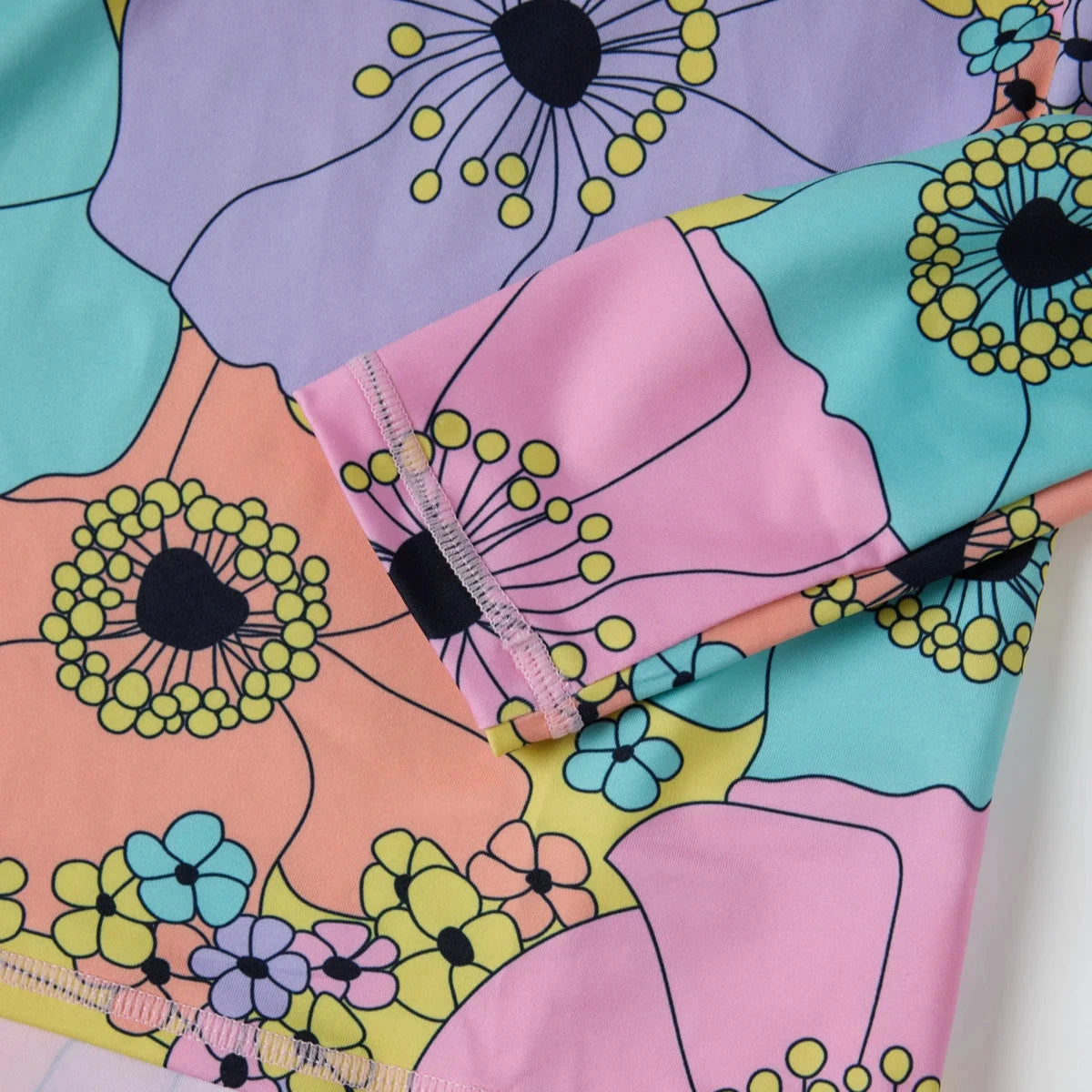 Sundbolur með UPF50 sólarvörn