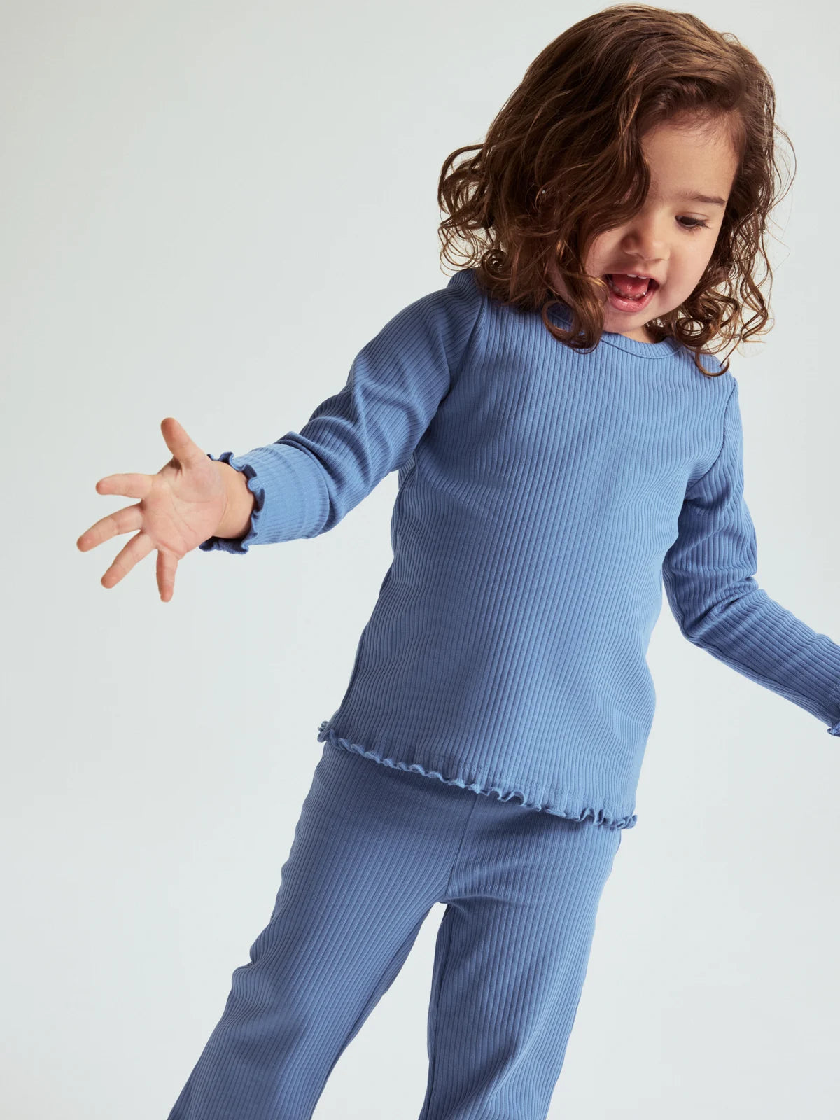 Bolur einlitur ribbed
