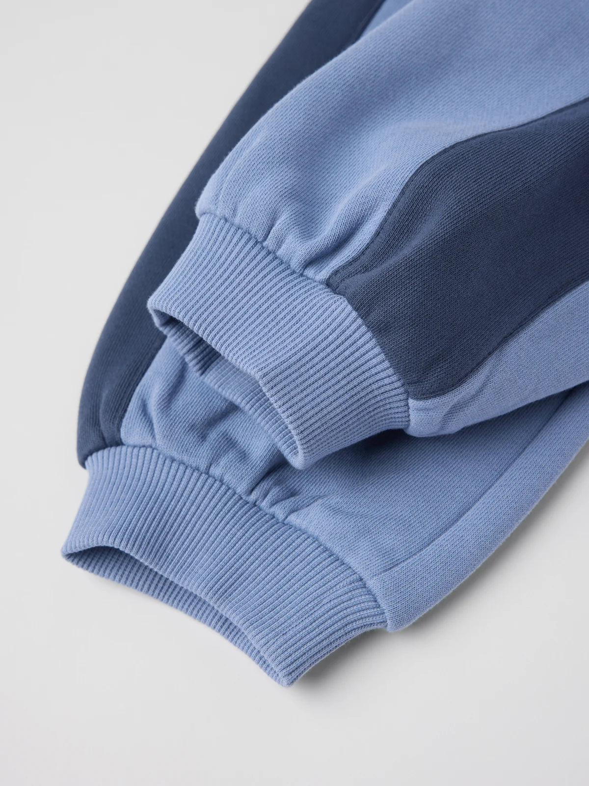 Jogging buxur með cargo vösum