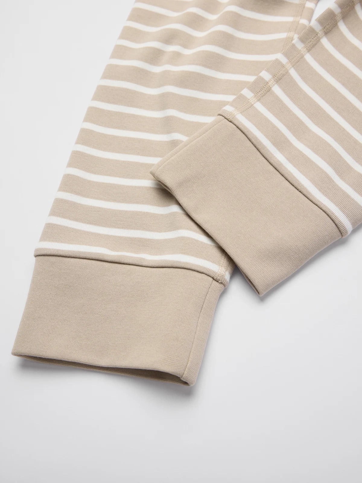 Náttföt/heimaföt á fullorðna með PO.P röndum