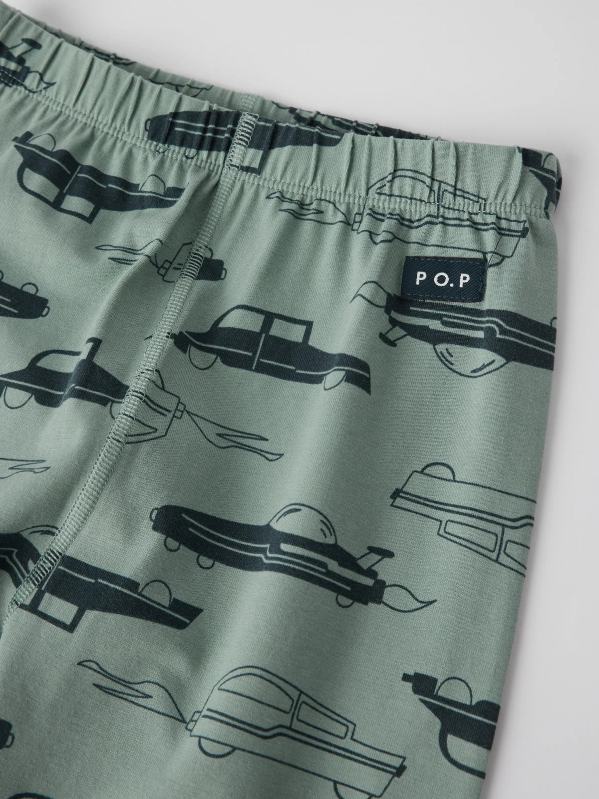 Náttföt með sportbílum