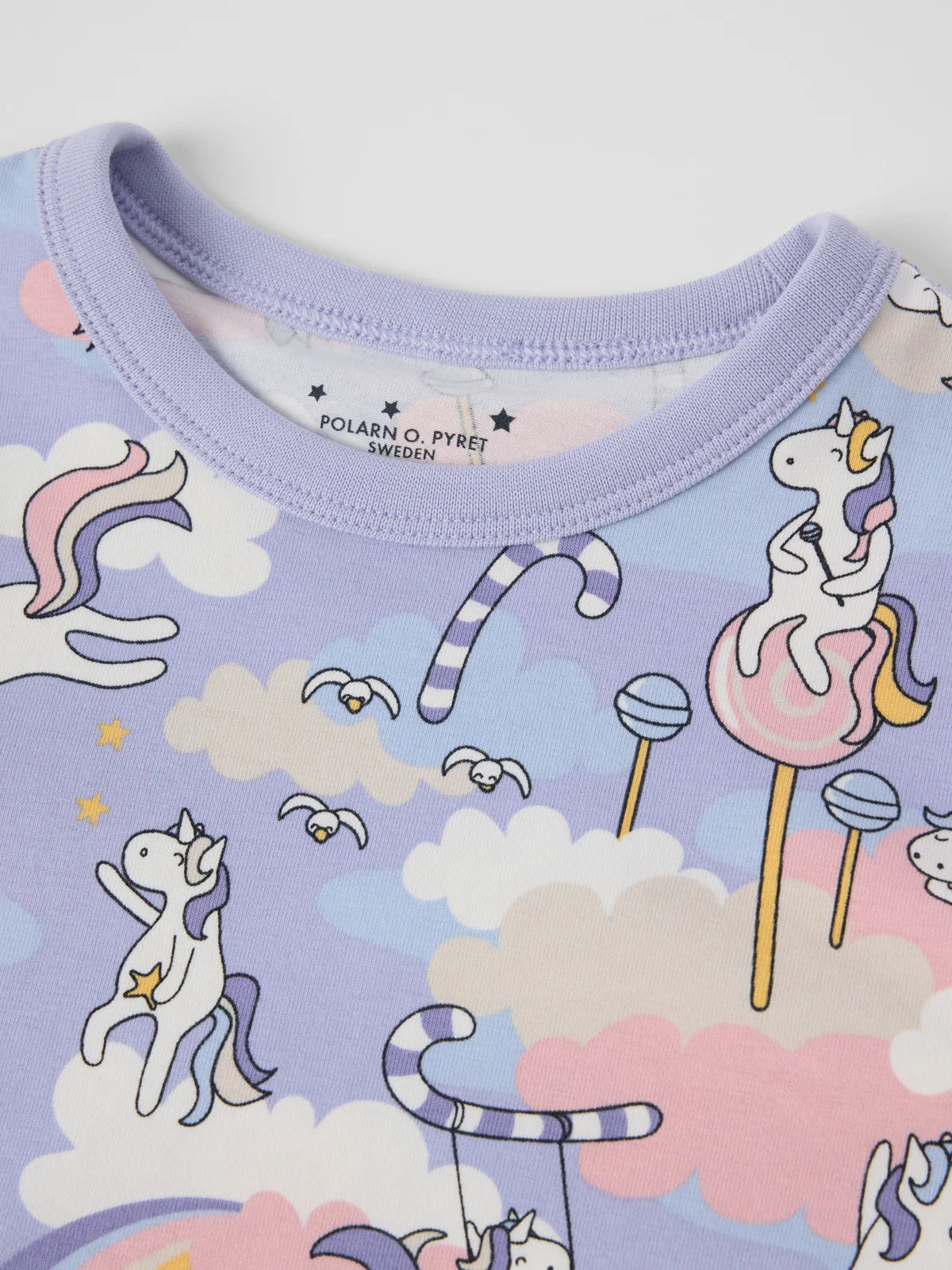 Náttföt með einhyrningum