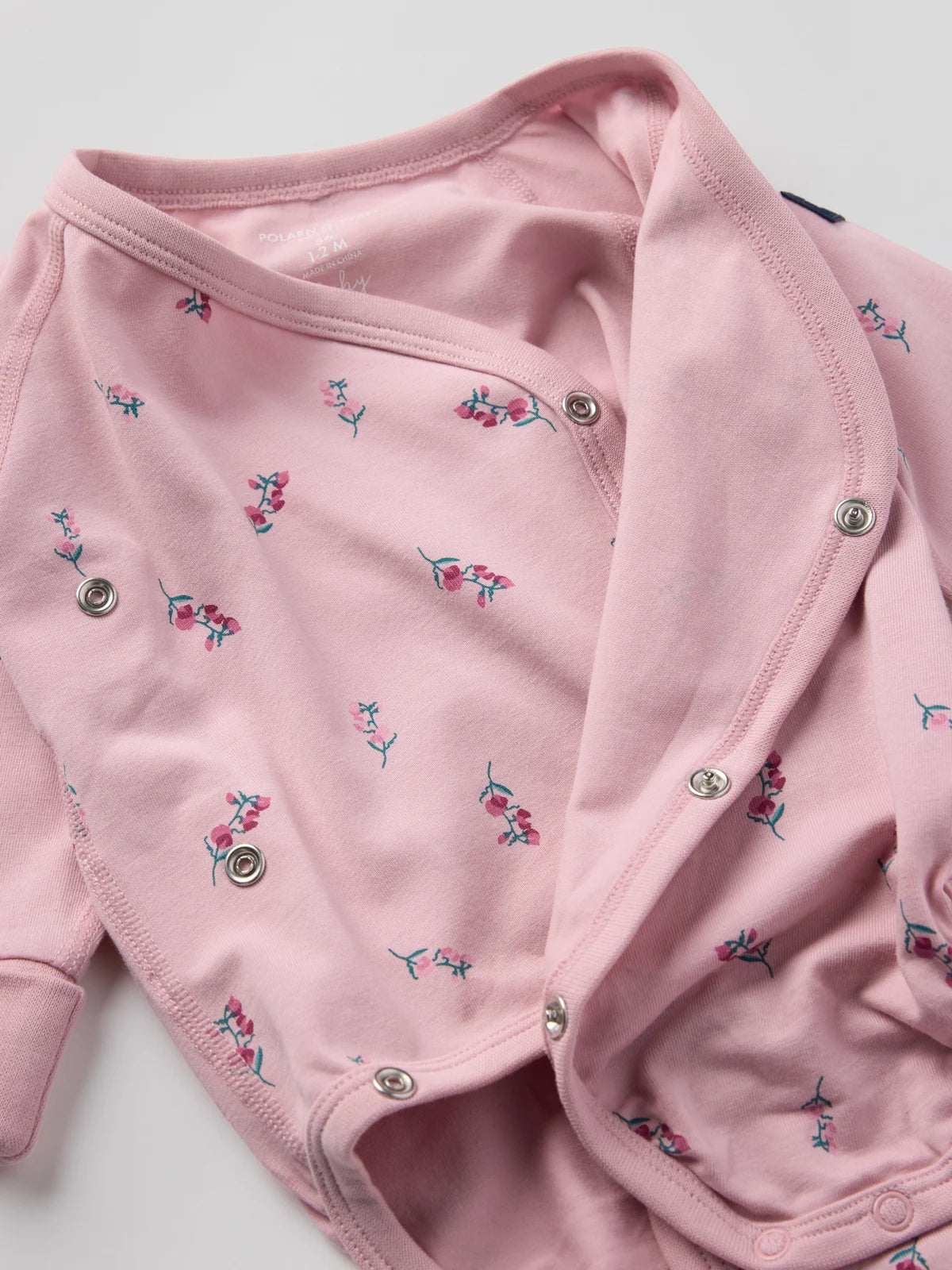 Skásamfella með litlum blómum lengjanleg