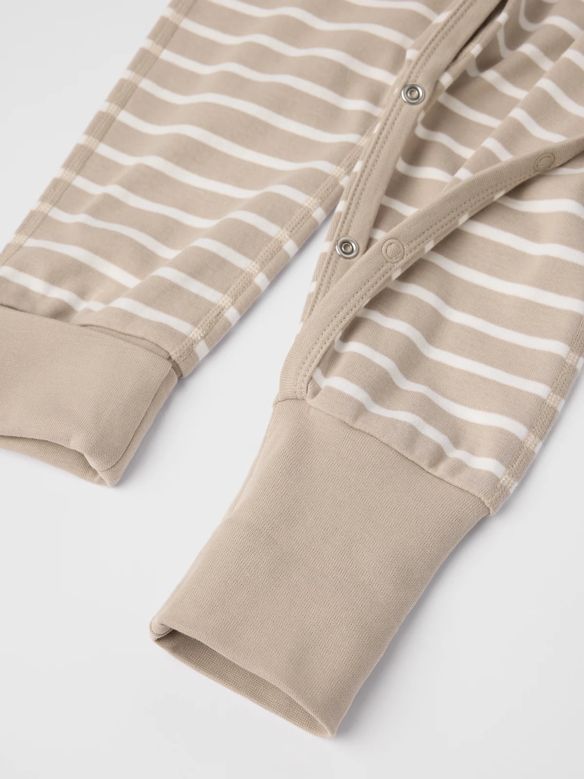 Náttgalli með PO.P röndum