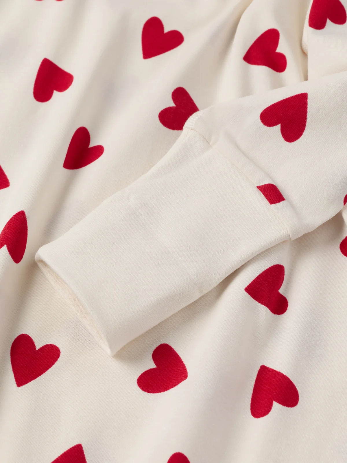 Náttkjóll með hjörtum