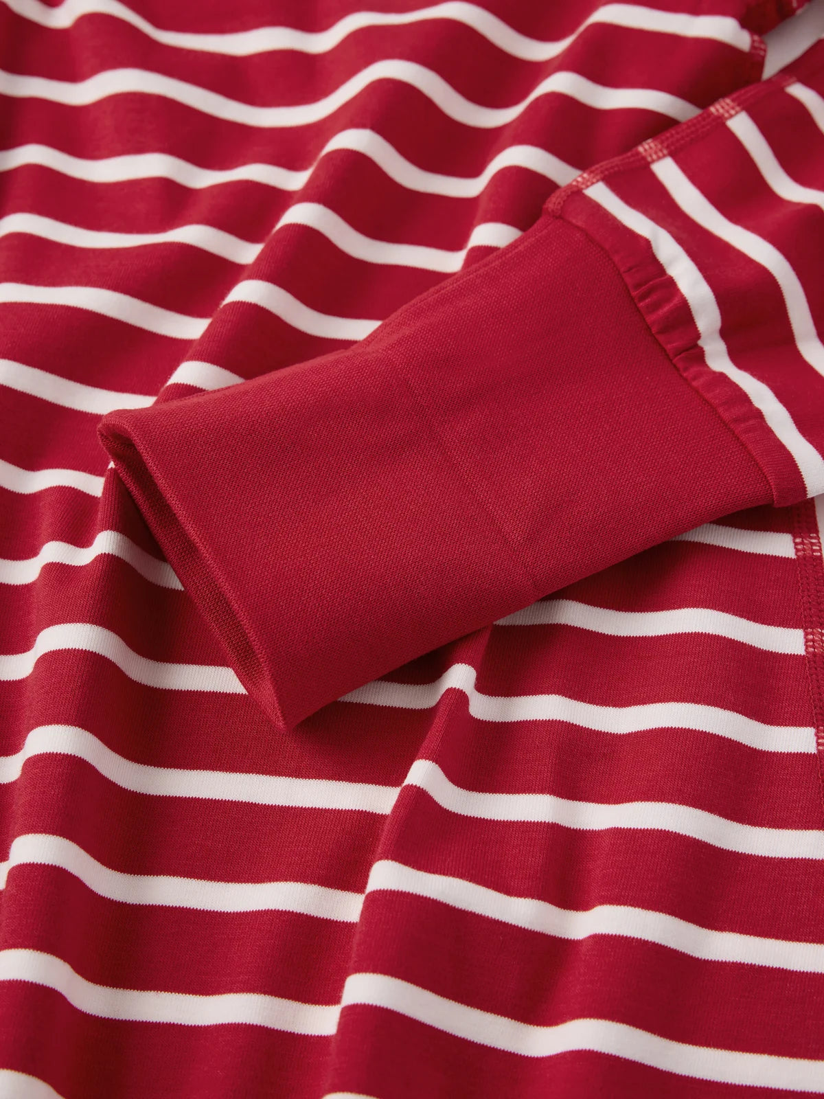 Náttkjóll með PO.P röndum