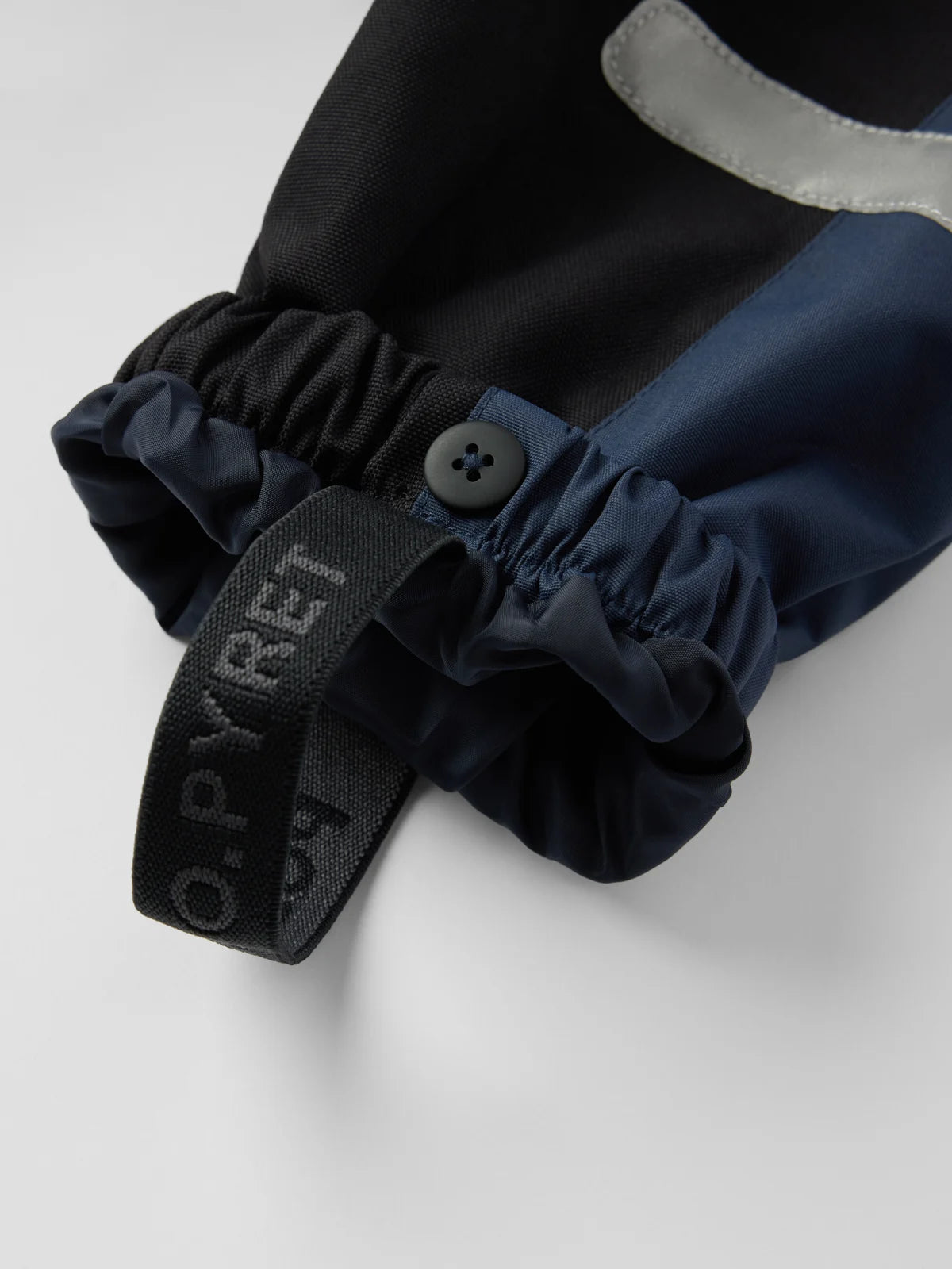 VICTORY PUDDLE  regngalli