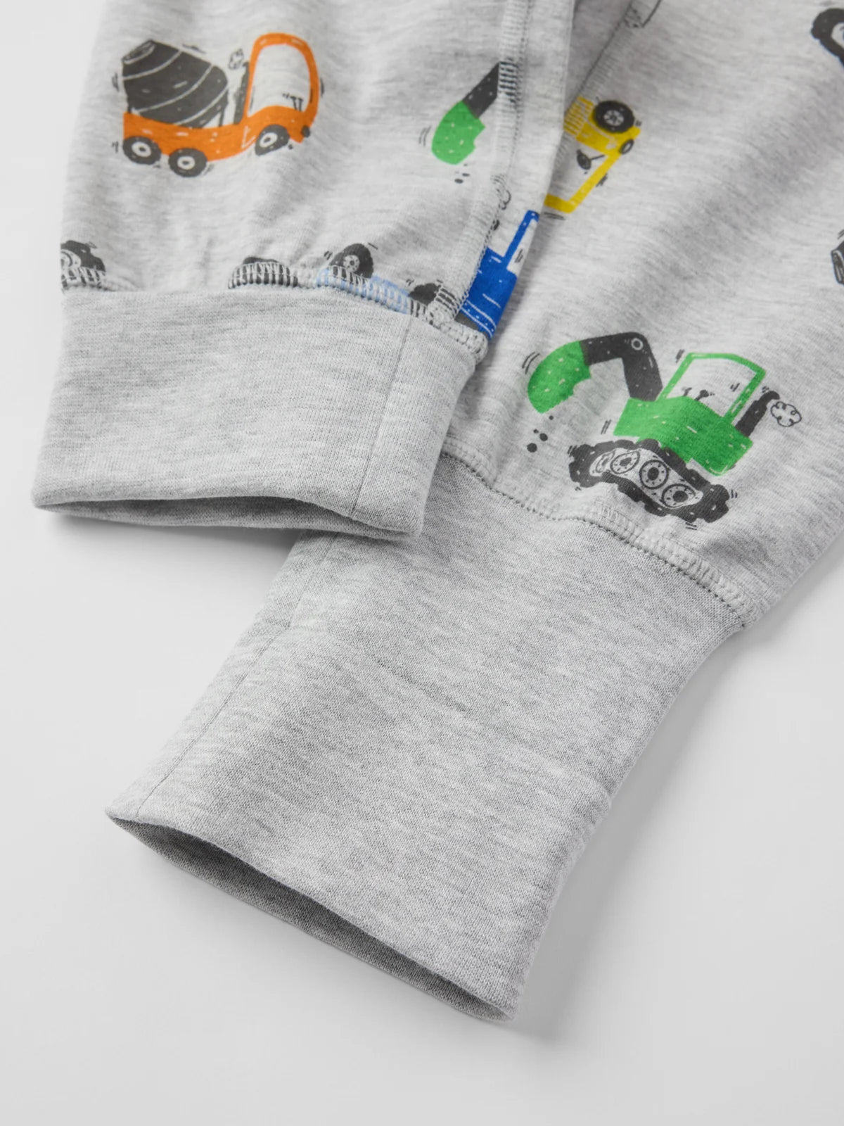 Náttföt með gröfum