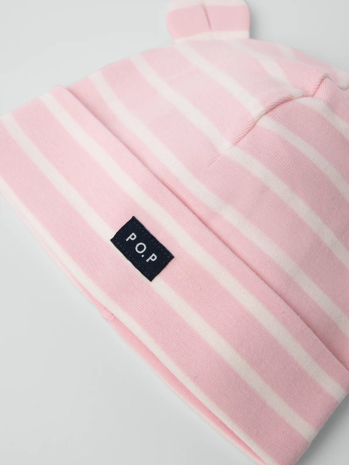 Ungbarnahúfa með PO.P röndum