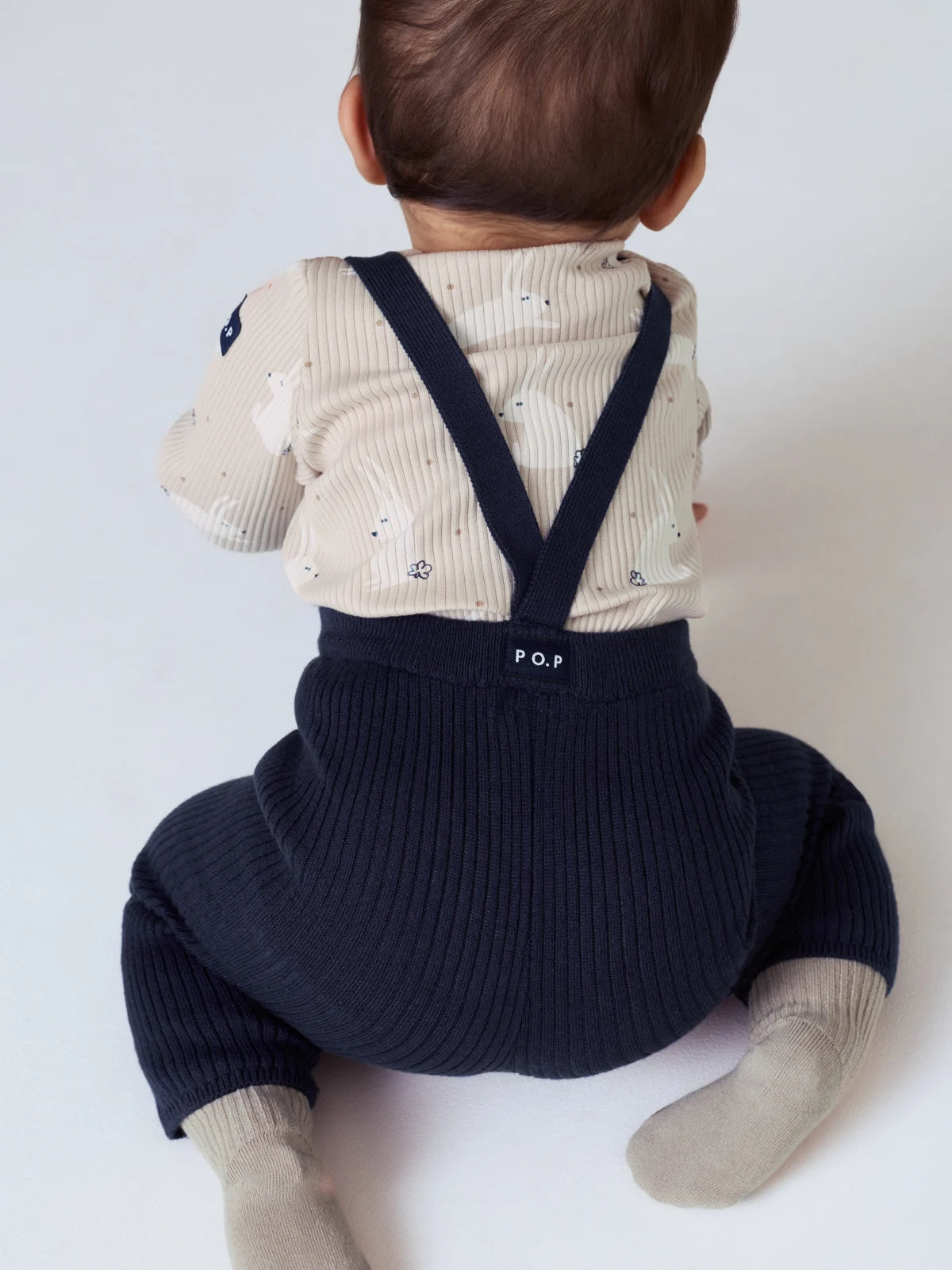 Smekkbuxur prjónaðar